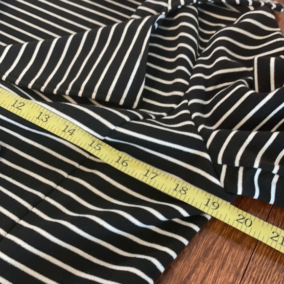 Women’s black and white striped BELTED JACKET. stretchy, double breasted. SZ med - Picture 12 of 16